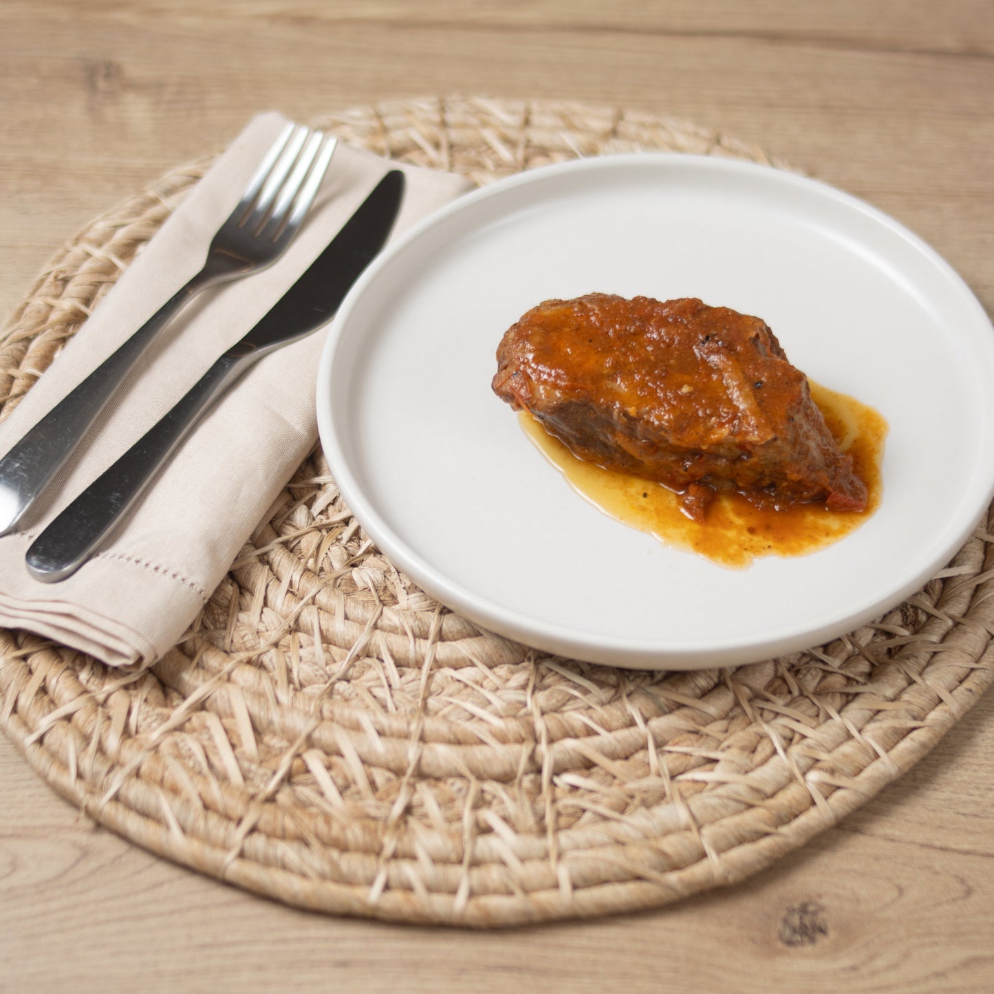 Sobrebarriga en salsa